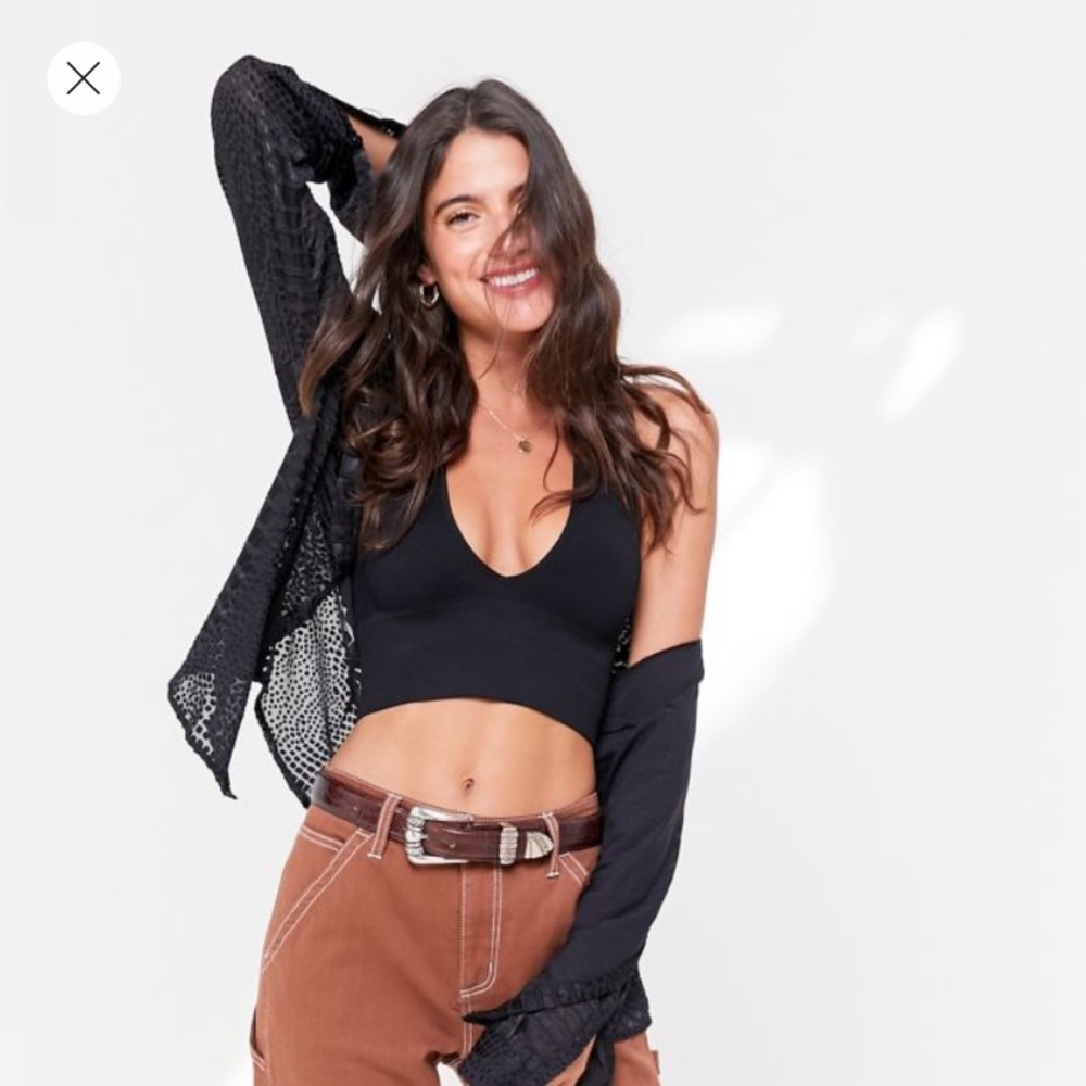 OUT FROM UNDER UO SEAMLESS BRA TOP